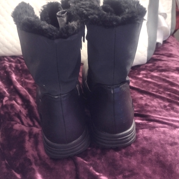 Women's Totes boots size 9 - Picture 9 of 16